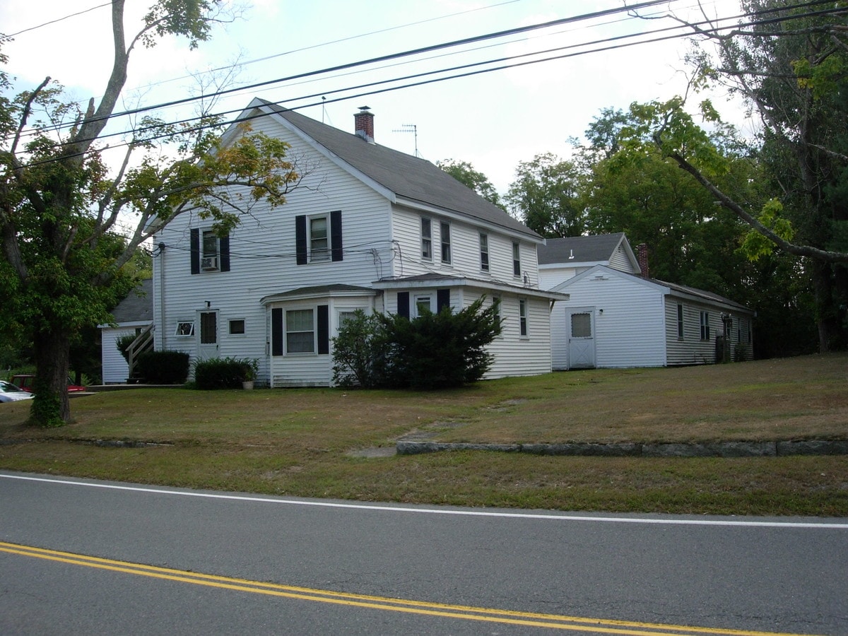 27 Village St Medway Ma 02053 Apartments Property For On 27 Village St Medway Ma 02053 Apartments Property For On Loopnet