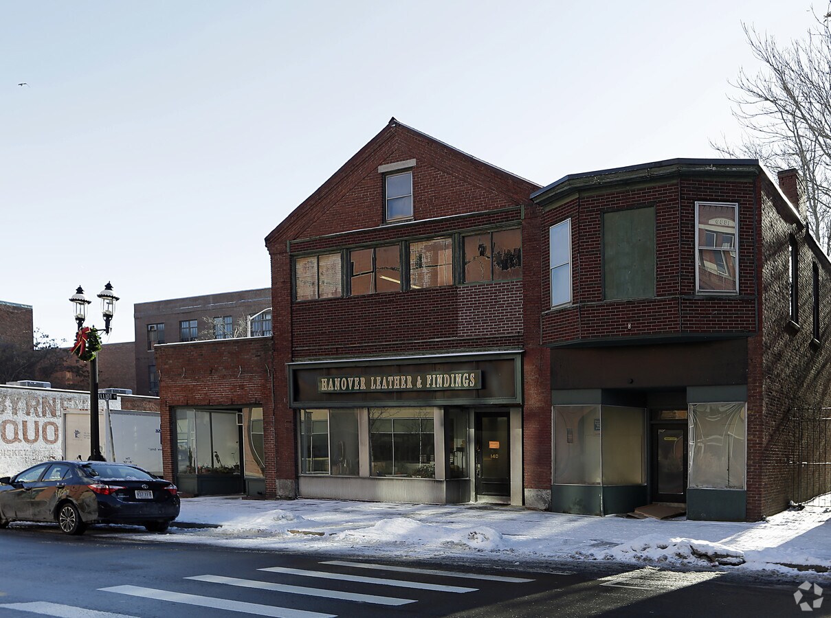 138140 Middlesex St, Lowell, MA, 01852 Storefront Retail/Office