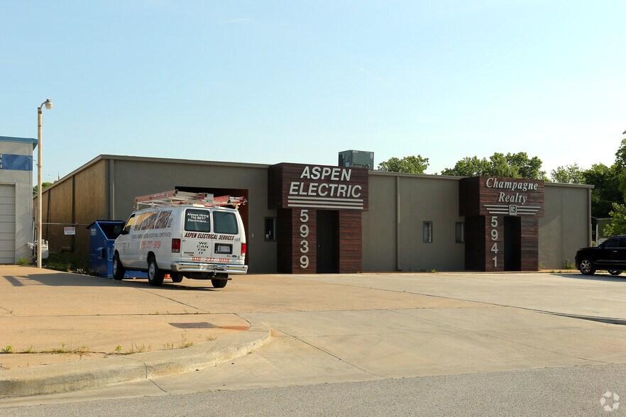 5939 5941 E 12th St Tulsa Ok 74112 Manufacturing Property For 5939 5941 E 12th St Tulsa Ok 74112 Manufacturing Property For On Loopnet
