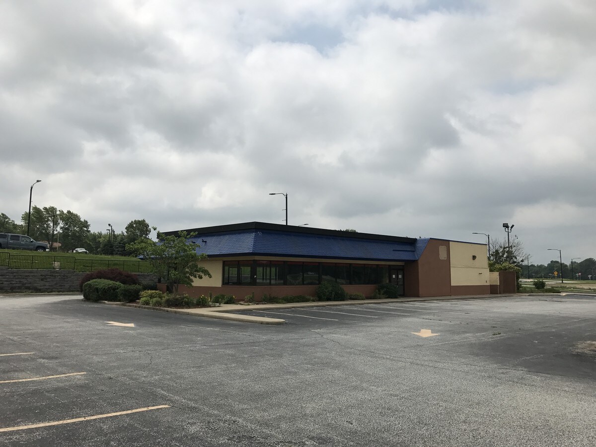 2575 Hart St, Vincennes, IN, 47591 - Fast Food Property For Lease on LoopNet.com