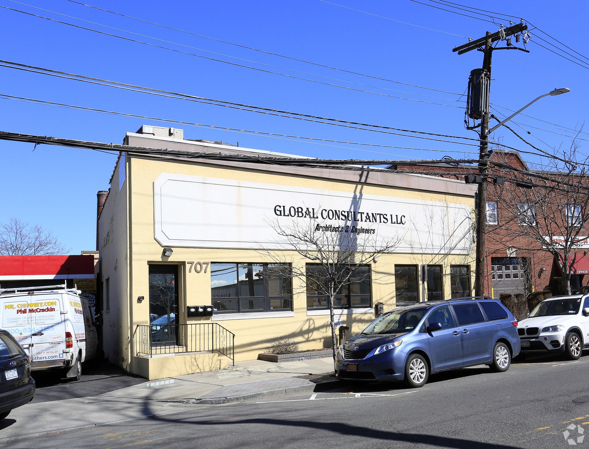 Cbre Inc 707 Fenimore Rd Warehouse Mamaroneck Ny Primary Photo
