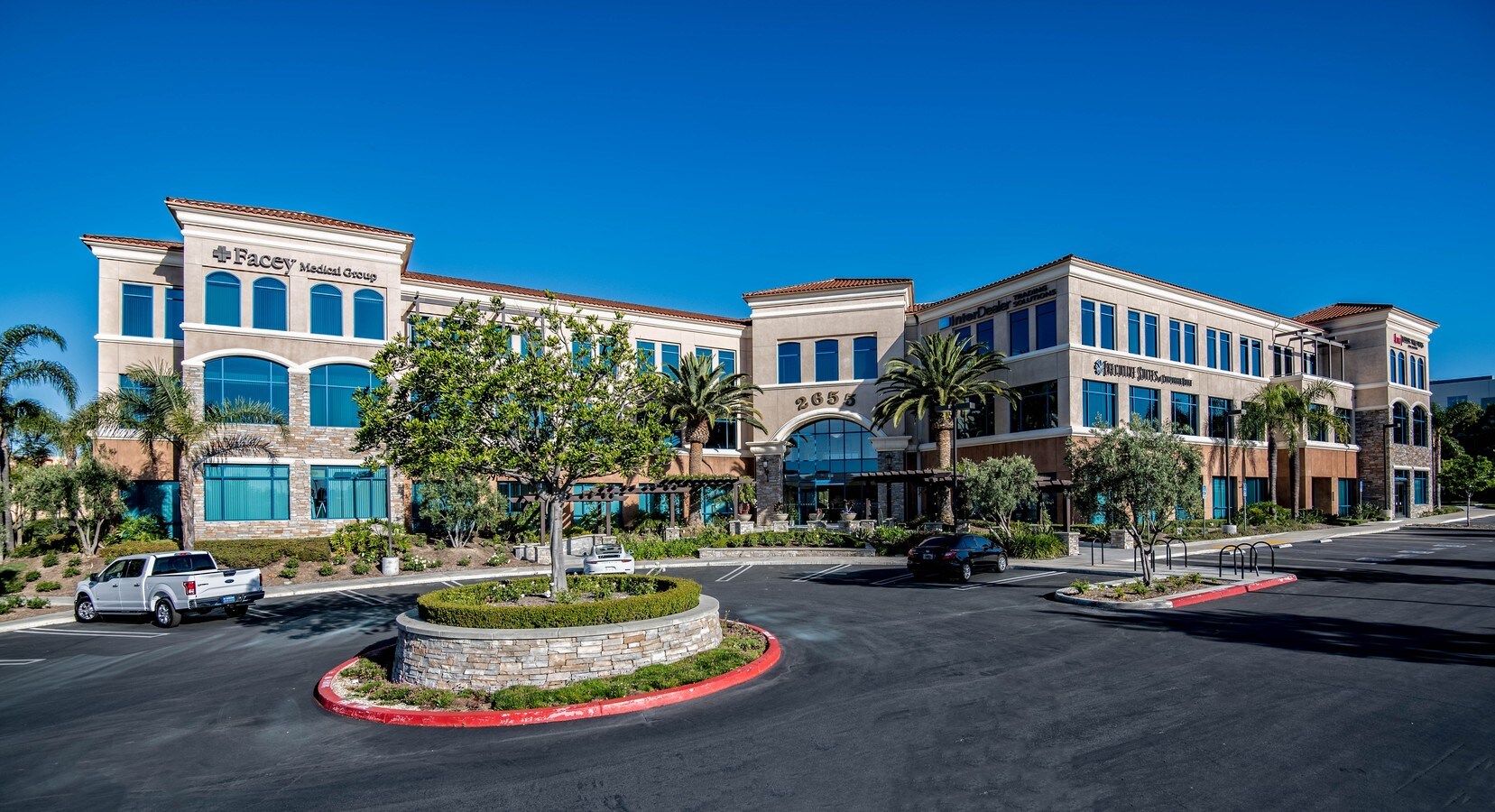 Simi Valley Corporate Point