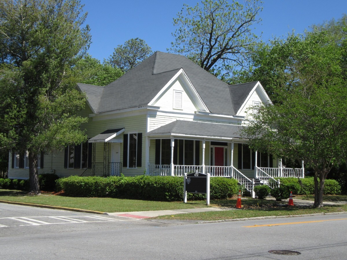 913 N Patterson St, Valdosta, GA, 31601 Property For Sale on