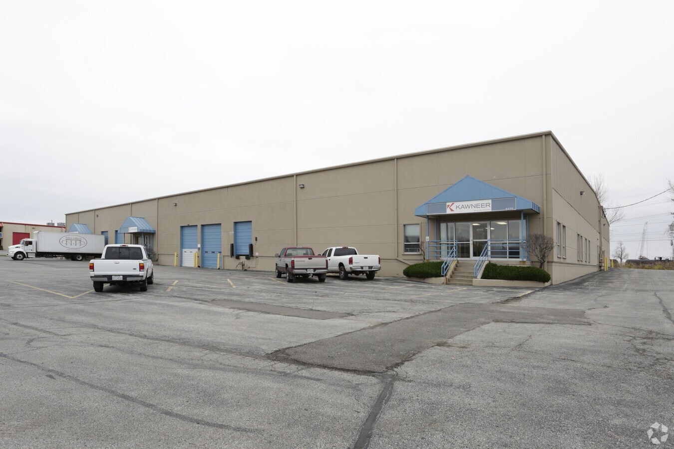 2461-2475 NW Tullison Rd, Riverside, MO, 64150 - Warehouse Property For Lease on LoopNet.com