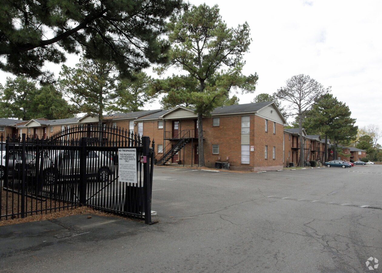 2973 Getwell Rd, Memphis, TN, 38118 Apartments Property For Sale on