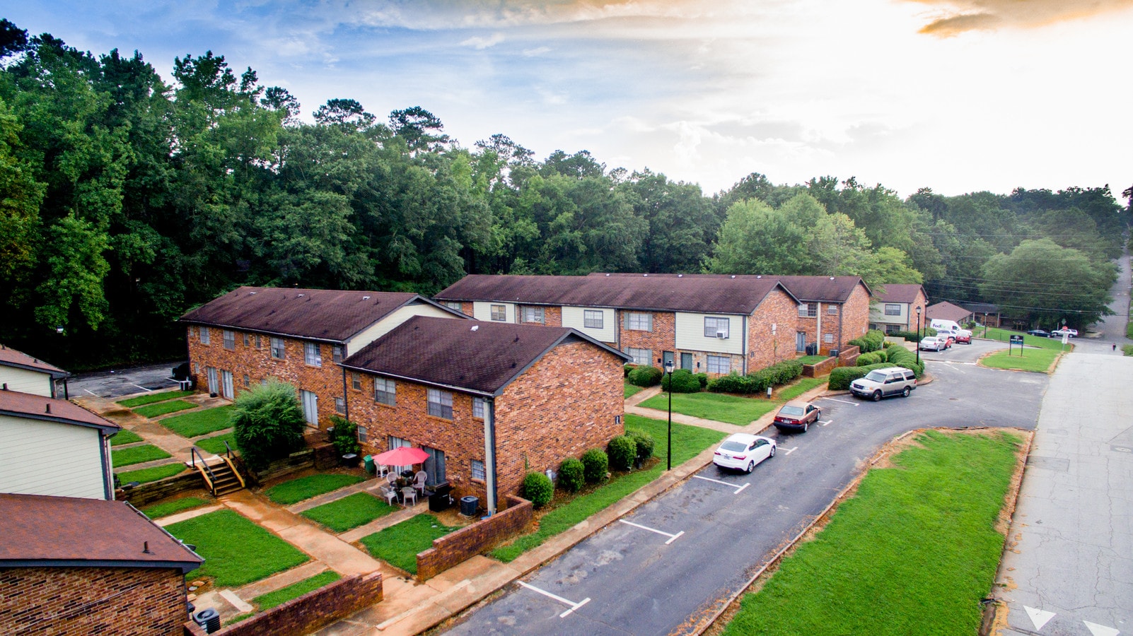 2721 White Oak Dr