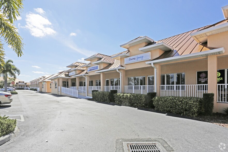 2705 Tamiami Trl Punta Gorda Fl 33950 Front Retail Office 2705 Tamiami Trl Punta Gorda Fl 33950 Front Retail Office Property For Lease On Loopnet