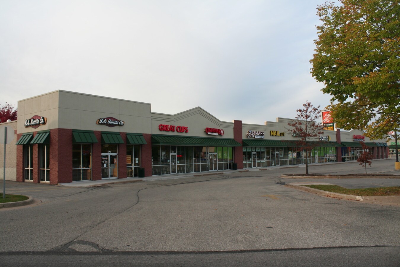 2928 Market Pl, Onalaska, WI, 54650 Property For Lease on