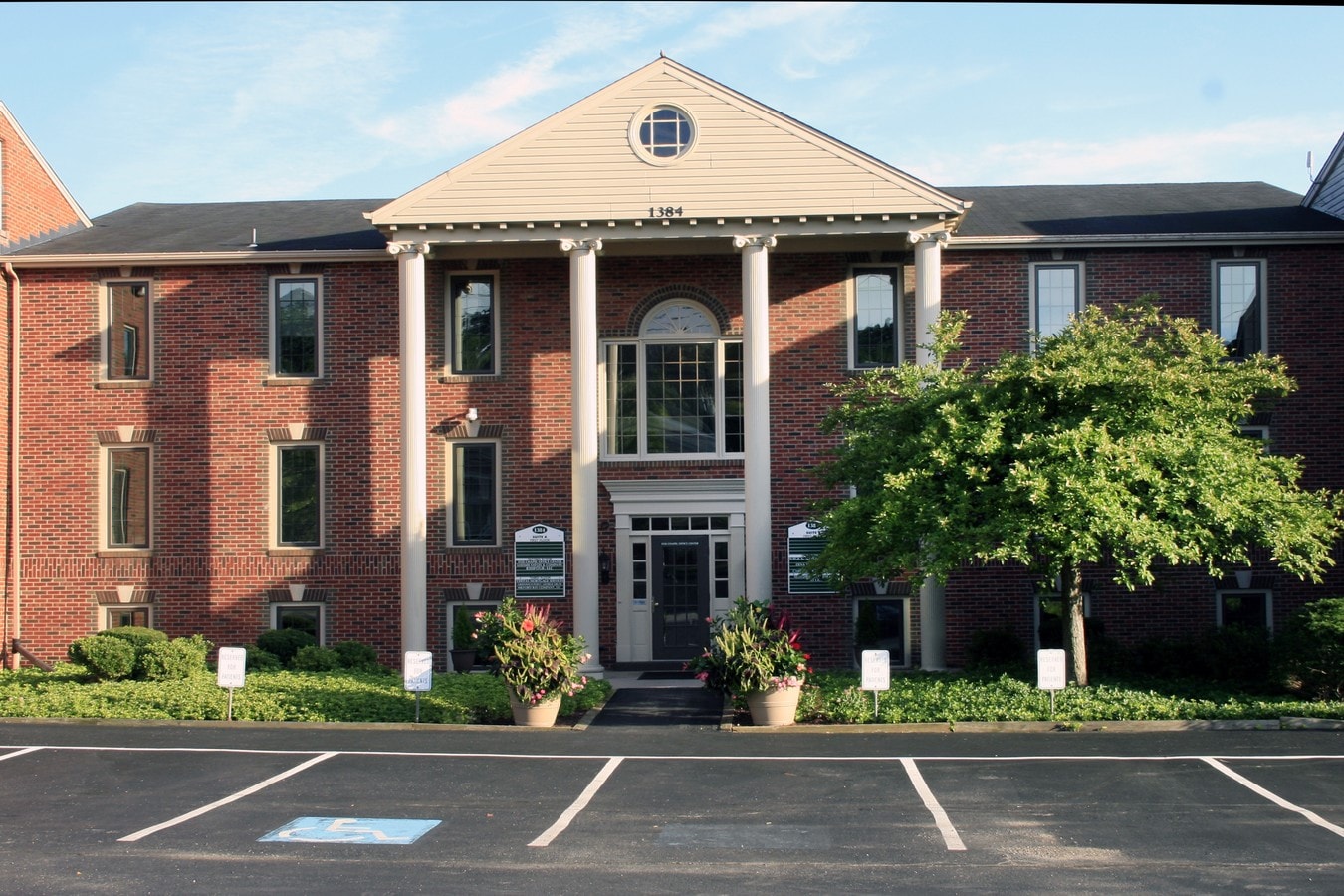 1370-1386 Old Freeport Rd, Pittsburgh, PA, 15238 - Property For Lease on LoopNet.com