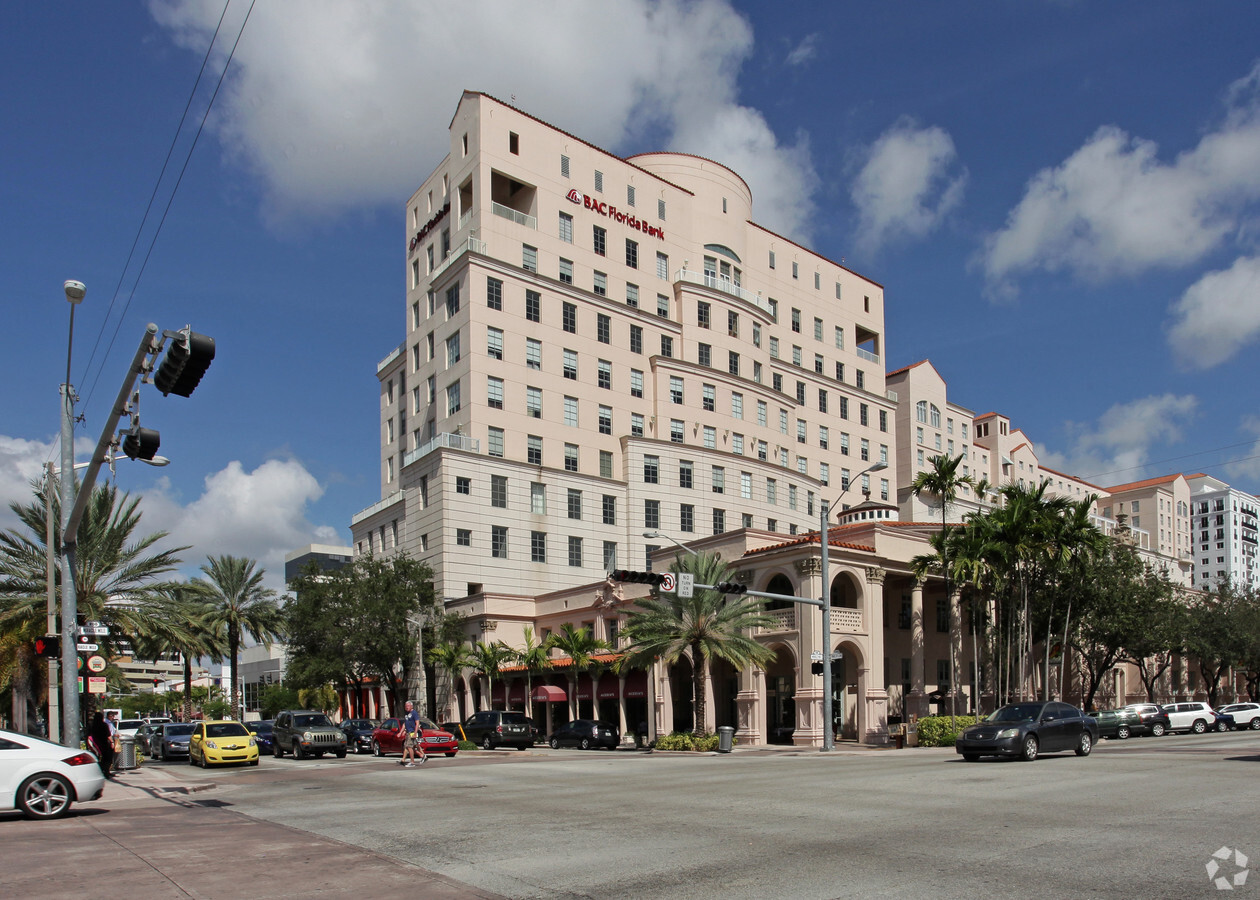 2333 Ponce De Leon Blvd, Coral Gables, Fl, 33134 - Property For Lease 