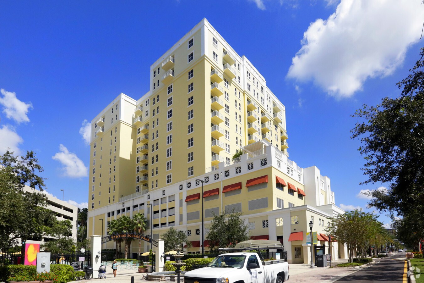 628 Cleveland St, Clearwater, FL, 33755 Storefront Retail/Office