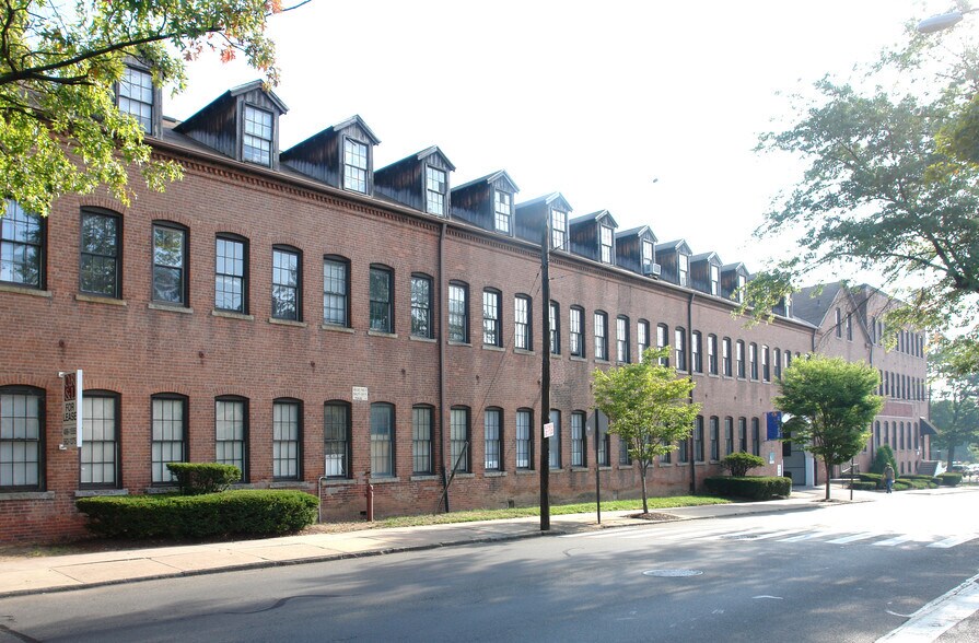 85 Willow St, New Haven, CT 06511 Flex/R&D For Lease on