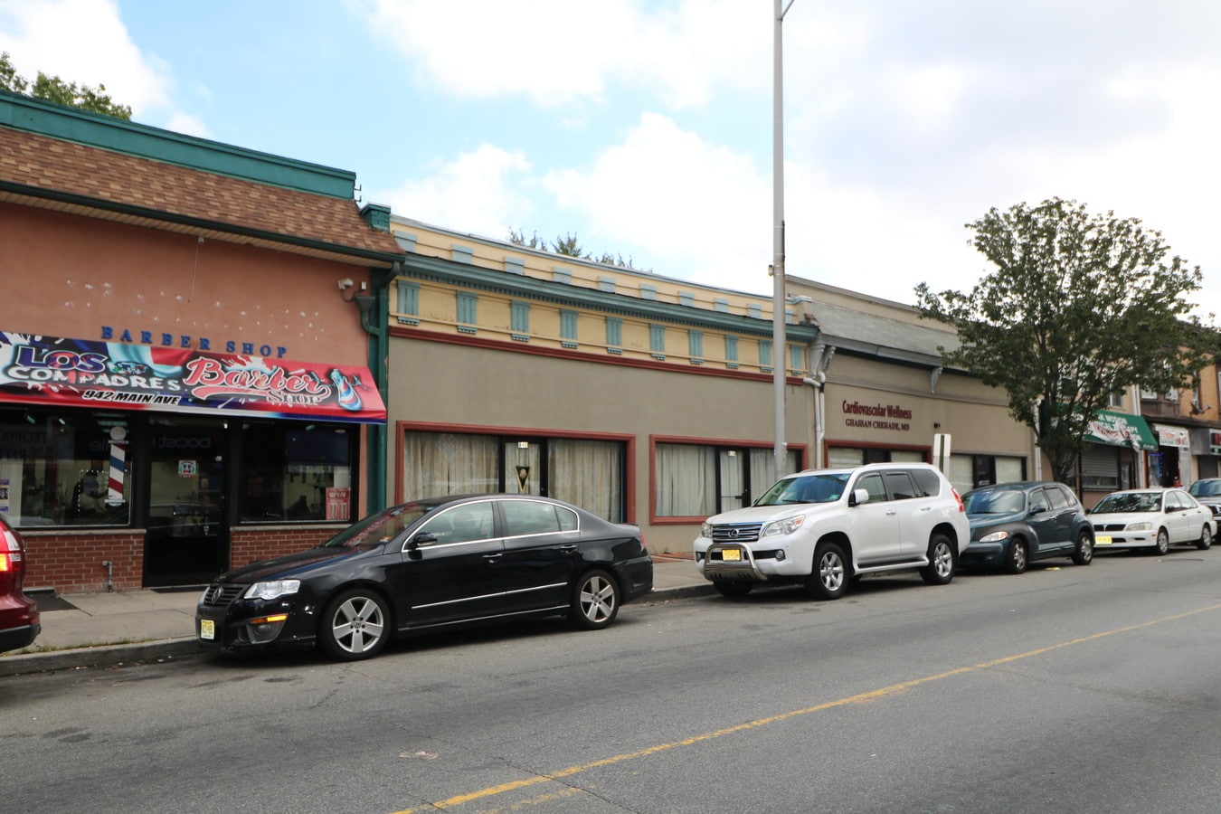 Commercial 938-940 Main Ave