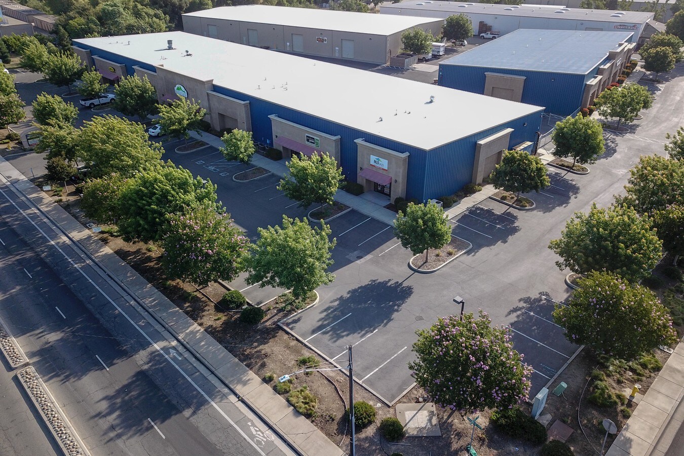 1100 Garden Hwy, Yuba City, CA, 95991 Portfolio For Sale on