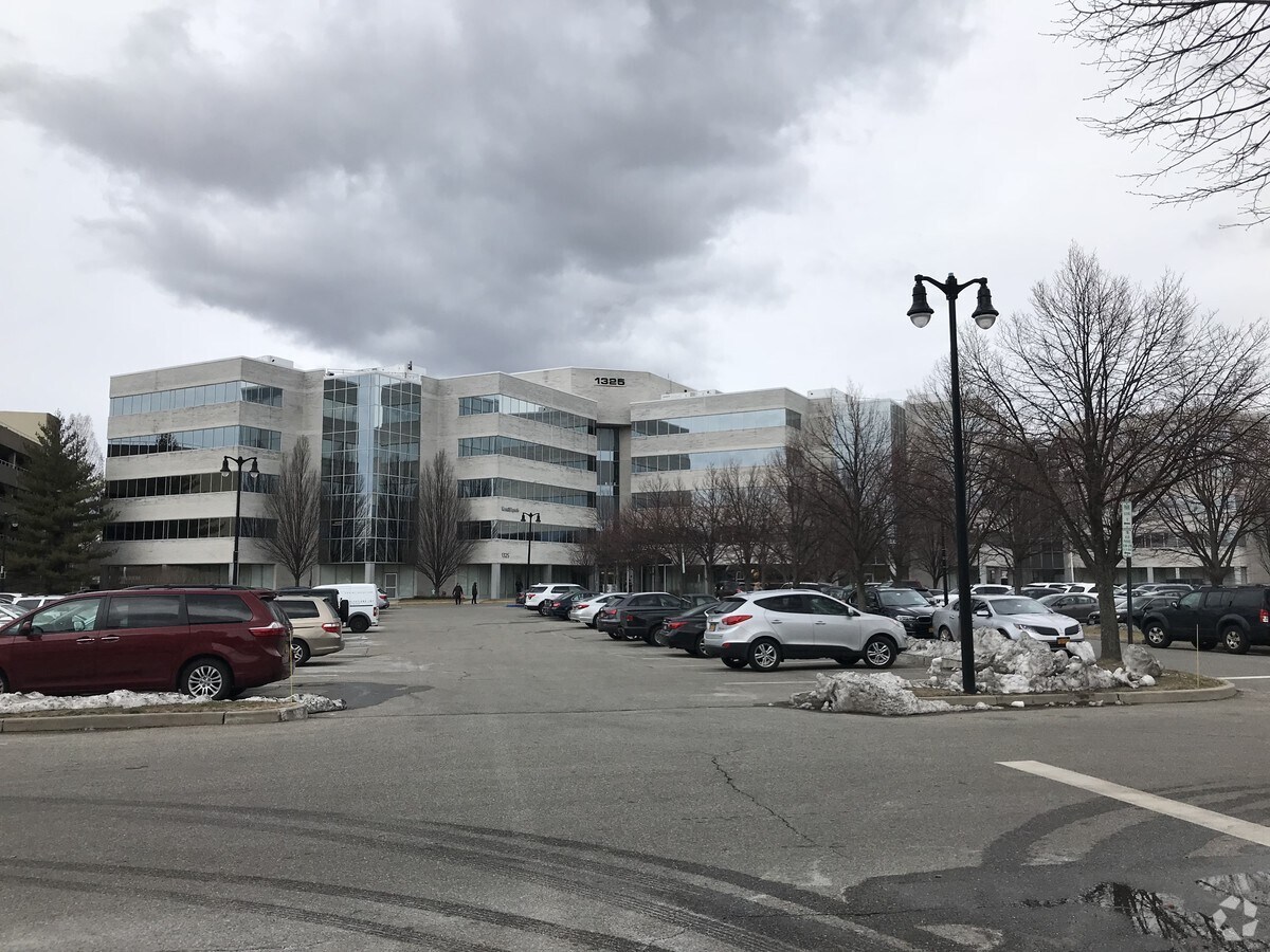1325 Franklin Ave, Garden City, NY, 11530 - Property For Lease on LoopNet.com