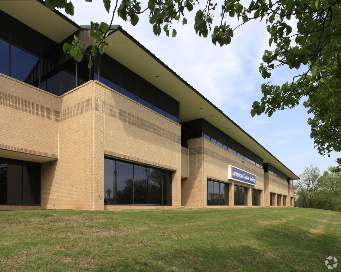 2433 Ridgepoint Dr, Austin, TX, 78754 - Property For Lease on LoopNet.com