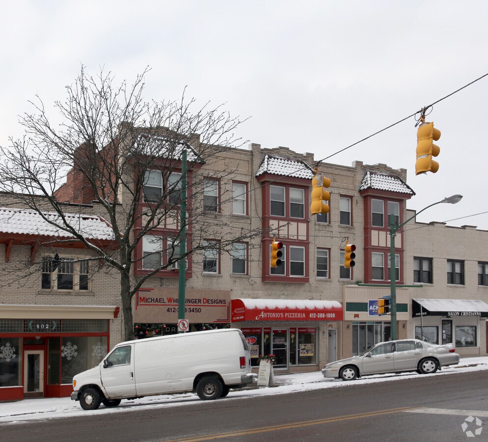 754800 Brookline Blvd, Pittsburgh, PA, 15226 Storefront Retail