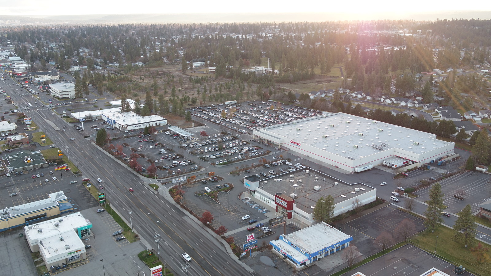 7619 N Division St, Spokane, WA, 99208 Freestanding Property For