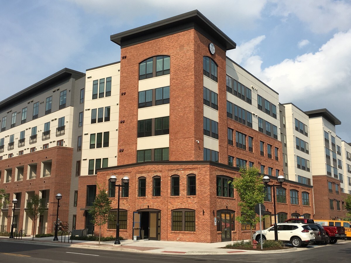 615 S Main St, Ann Arbor, MI, 48104 Apartments Property For Lease on