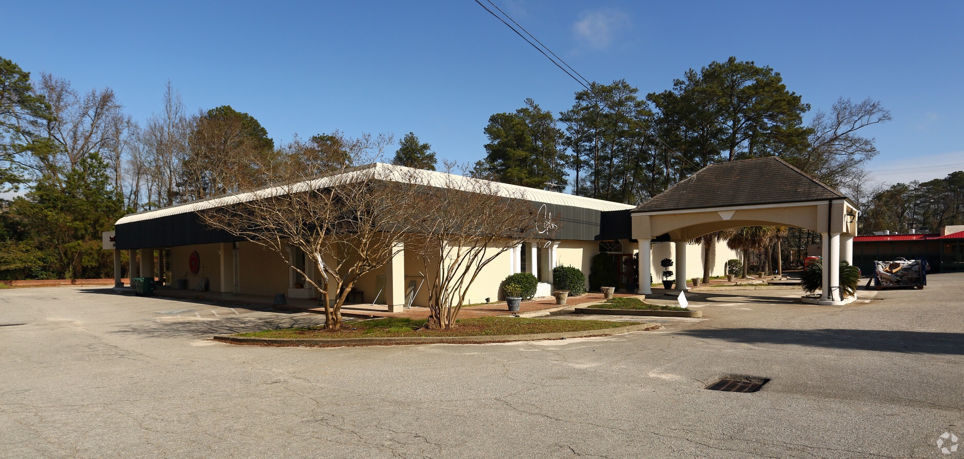 48254829 Forest Dr, Columbia, SC, 29206 Freestanding Property For