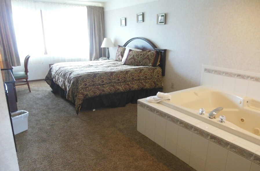 1009 W Park Ave Chippewa Falls Wi 54729 Hotel Property For 1009 W Park Ave Chippewa Falls Wi 54729 Hotel Property For On Loopnet
