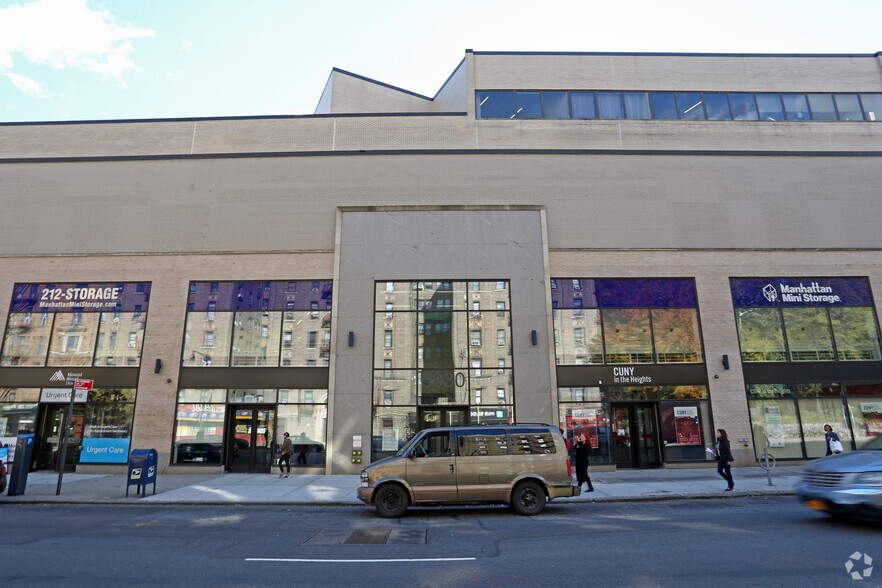 Manhattan Mini Storage 5030 Broadway Dandk Organizer