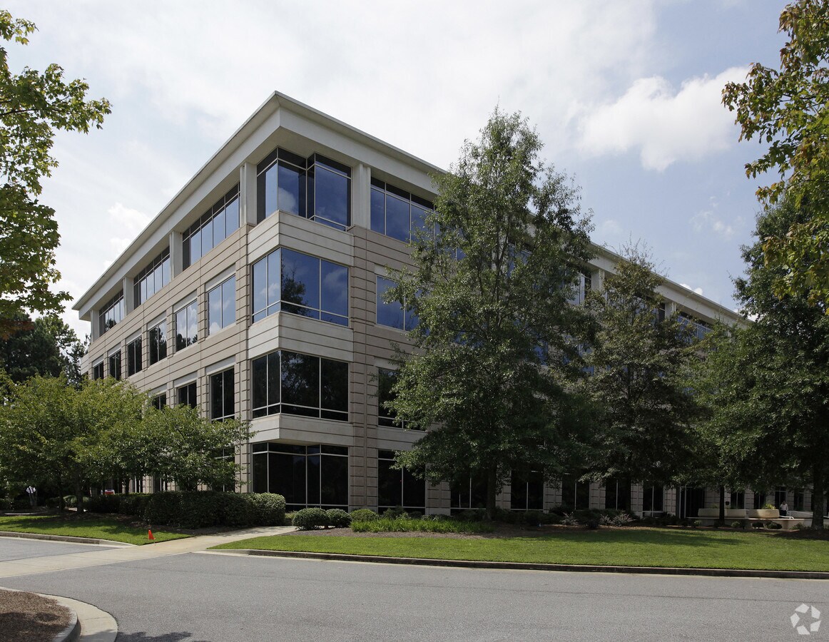 sublet 4600 sf 2nd floor
