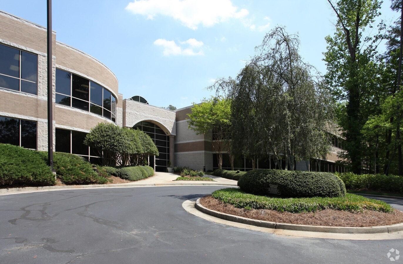 homes for rent peachtree corners